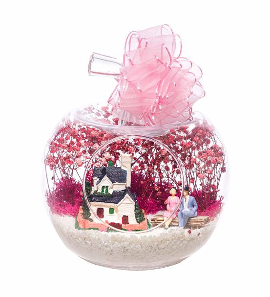 Teraryum Huzur Dolu Pembe Bahçe